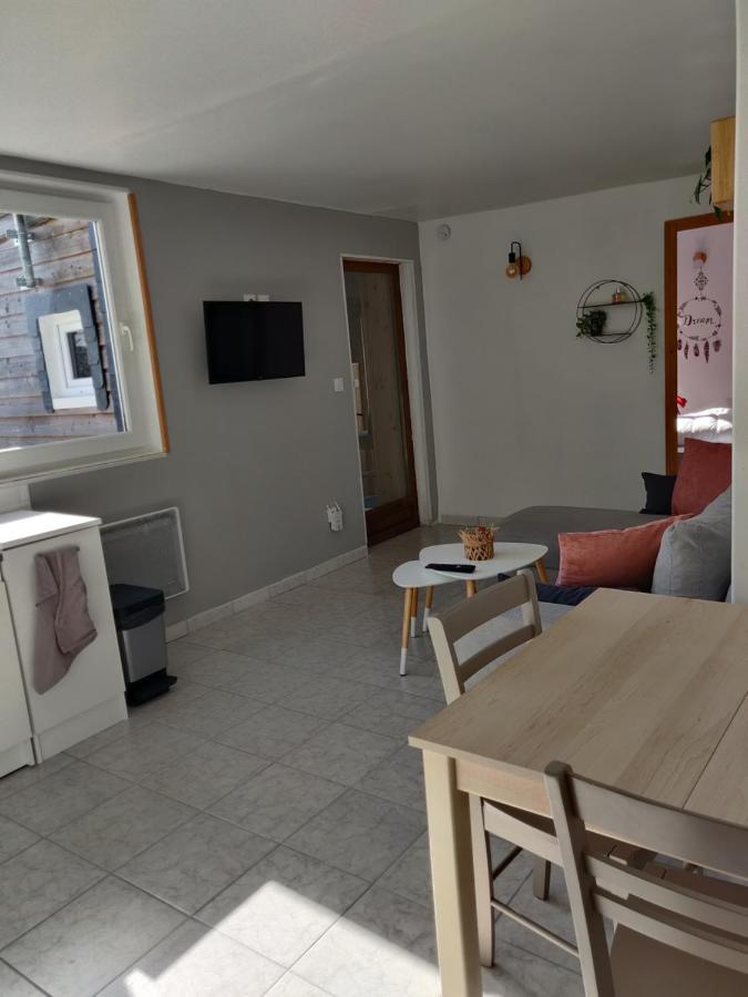 Gîte de la Vallée Genneville Esterno foto